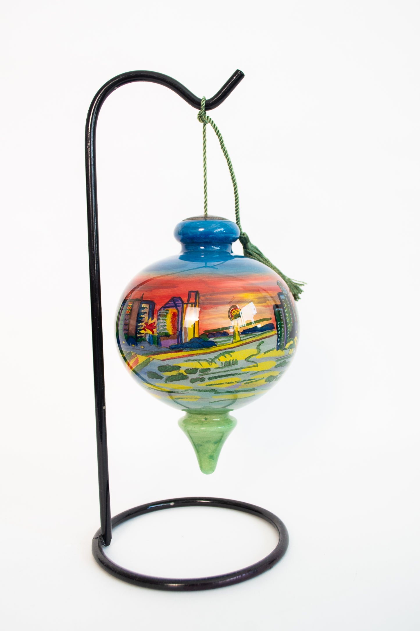 Hand-painted collectable ornaments - set of 2